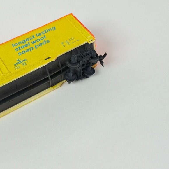 SOS Steel Wool Boxcar HO Scale Model 8.5"x 2" Bright Advertising Billboard Colle - Picture 3 of 7